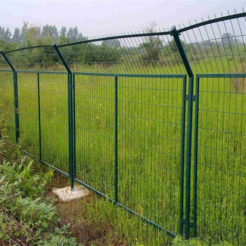 框架折彎護(hù)欄網(wǎng)圖片4