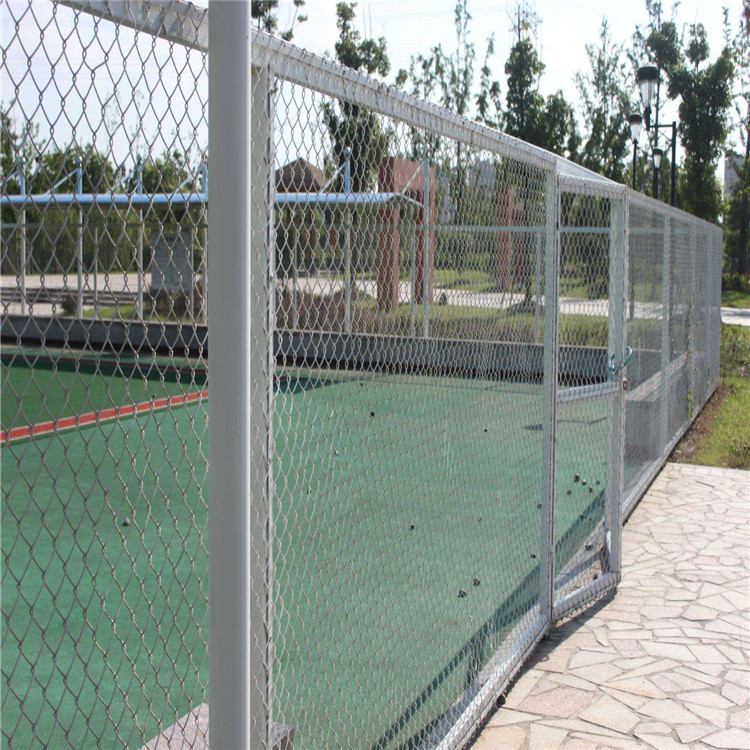 籠式場(chǎng)地圍網(wǎng)圖片3