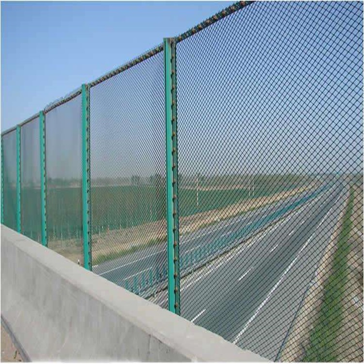 橋梁隔離柵欄網(wǎng)圖片4