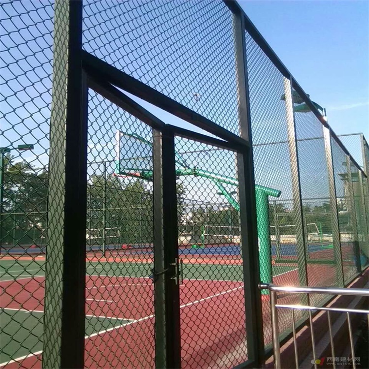 球場圍網(wǎng)小門圖片1