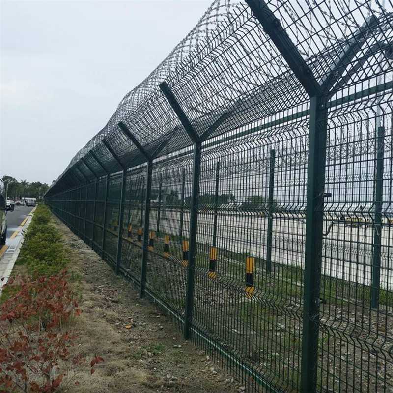 民用機(jī)場(chǎng)鋼筋網(wǎng)圍界圖片3