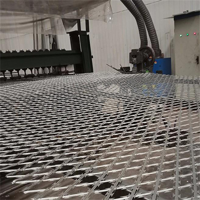 刀片刺繩隔離柵圖片3