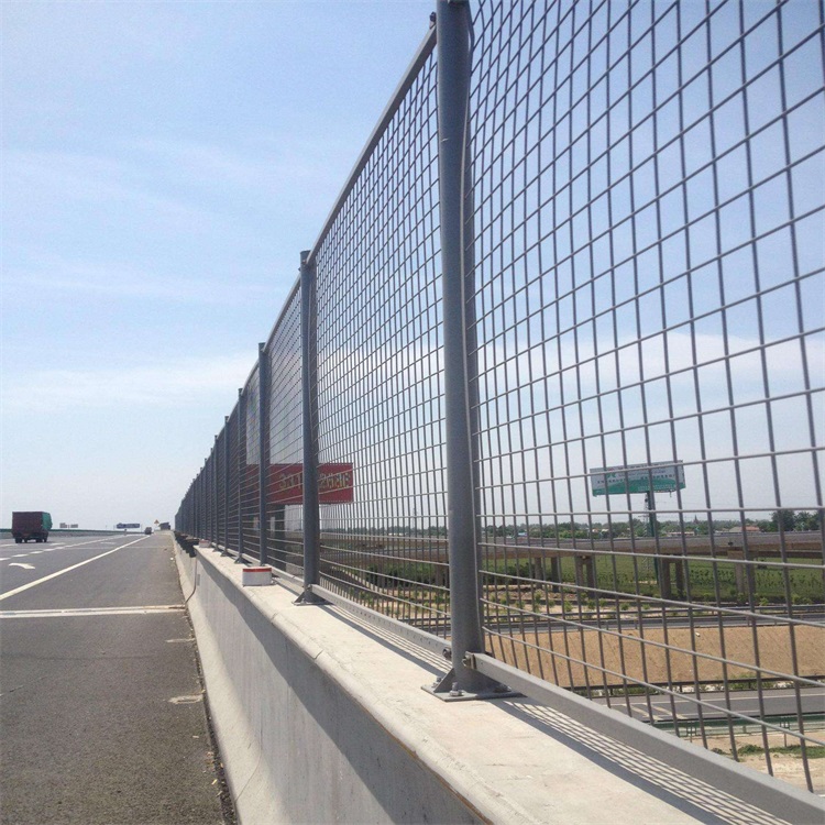 高架橋防拋網預埋件圖片4