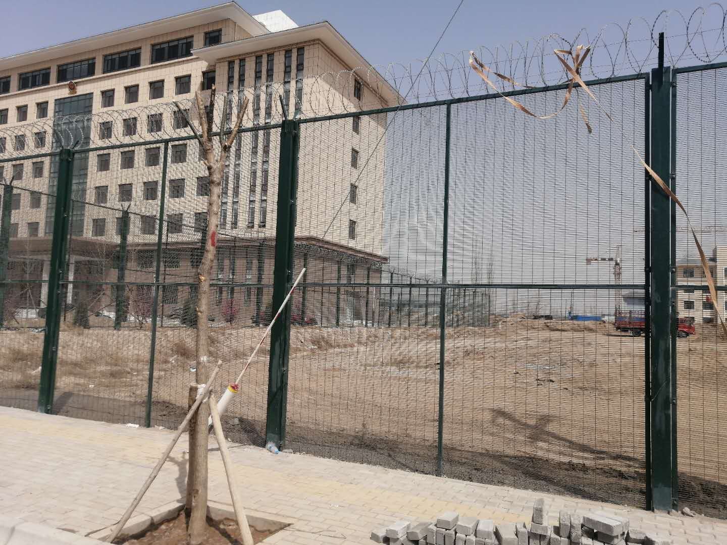 監獄鋼網墻圖片1