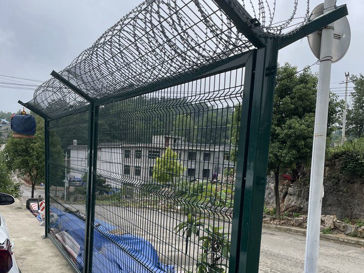 機場鋼筋網(wǎng)圍界的基本介紹圖片2