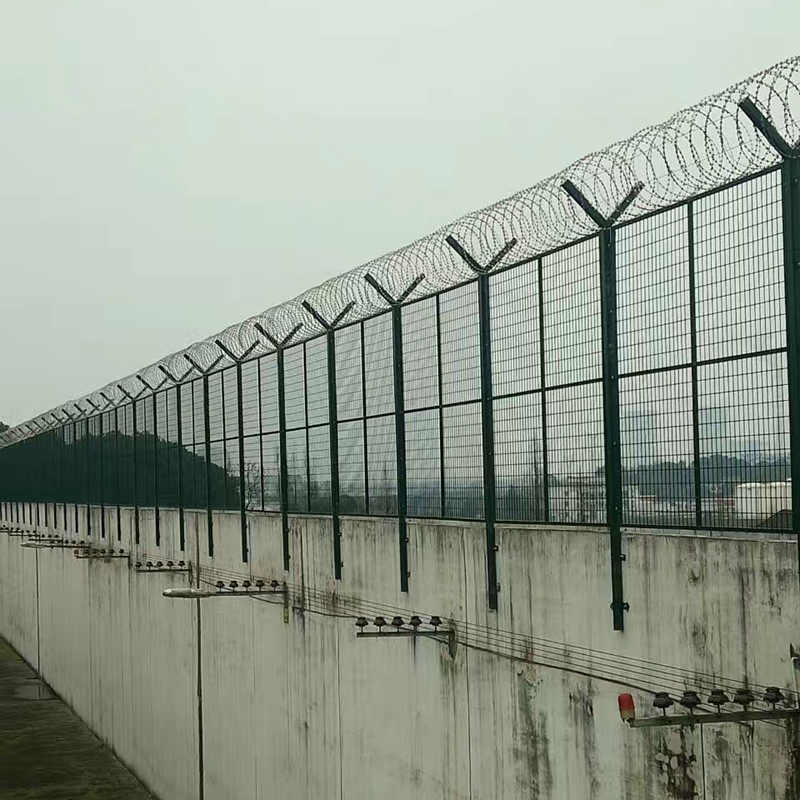 監獄菱形刀刺網鋼網墻圖片1