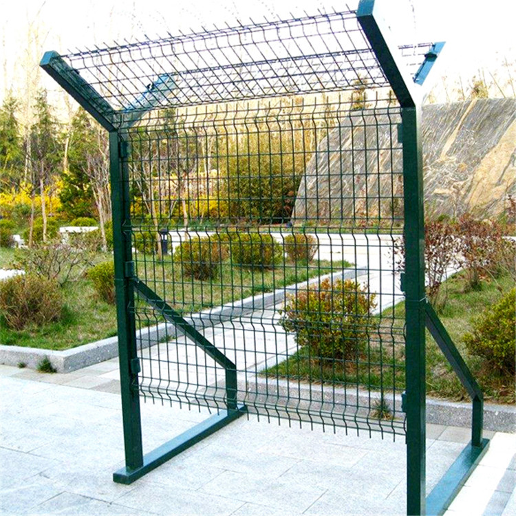 機(jī)場焊接網(wǎng)圍界圖片4