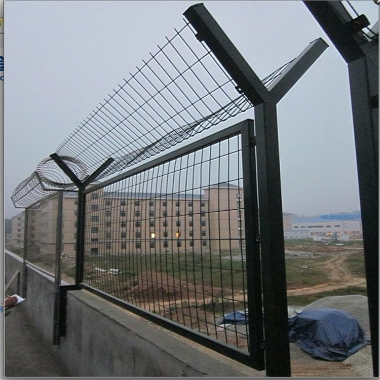 監(jiān)獄金屬隔離柵欄圖片4