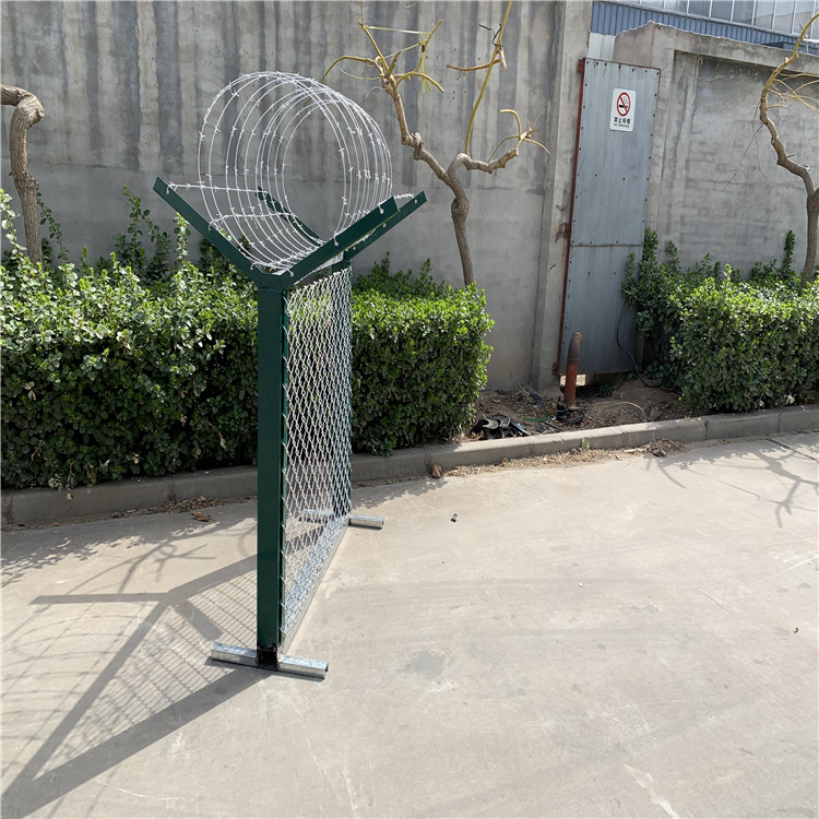 鋁包鋼機場鋼筋網圍界