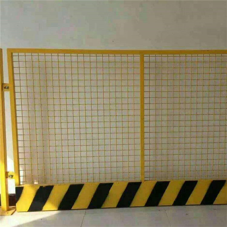 施工地基坑護(hù)欄圖片4